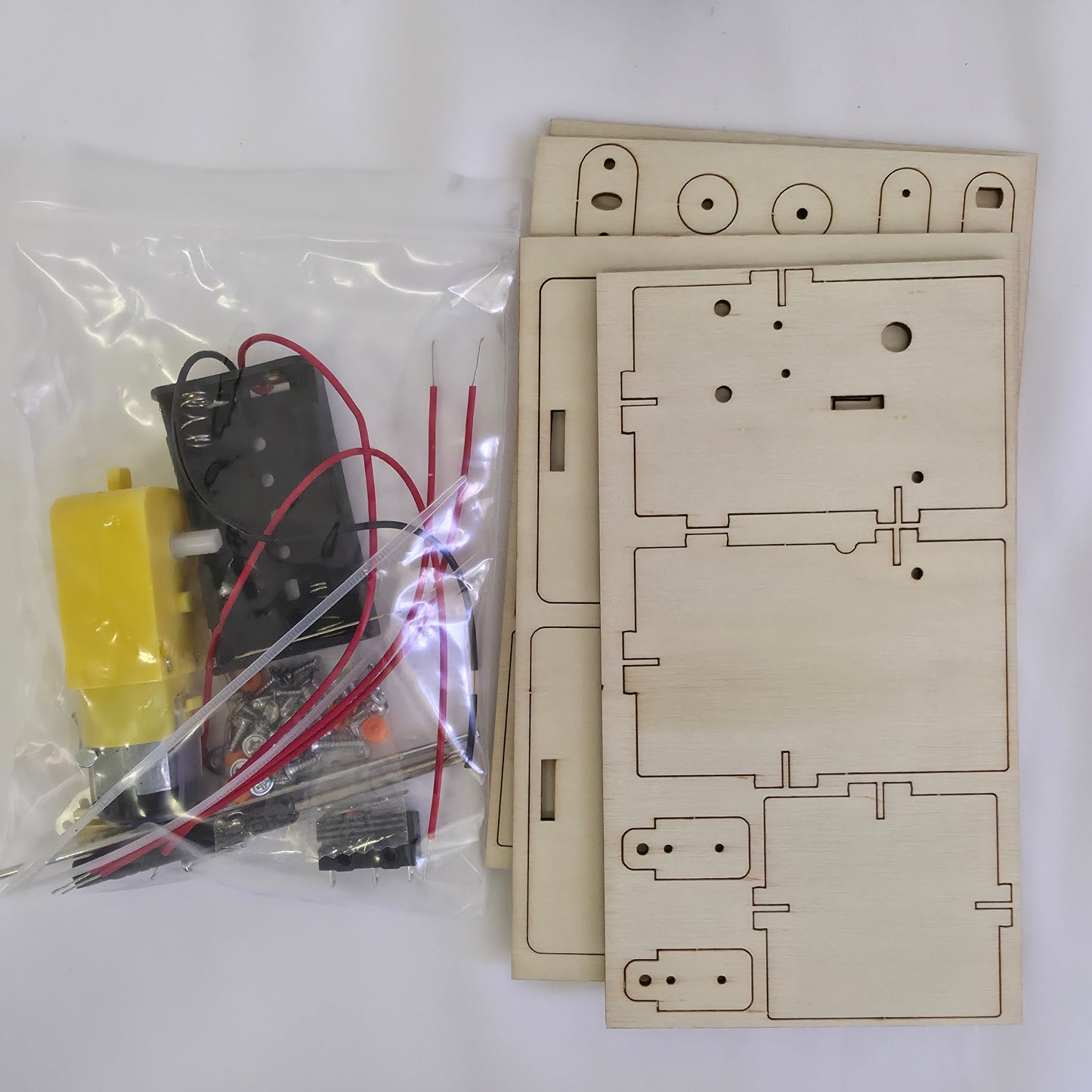 Metal Eating Robot Year 3 STEM Kit 9